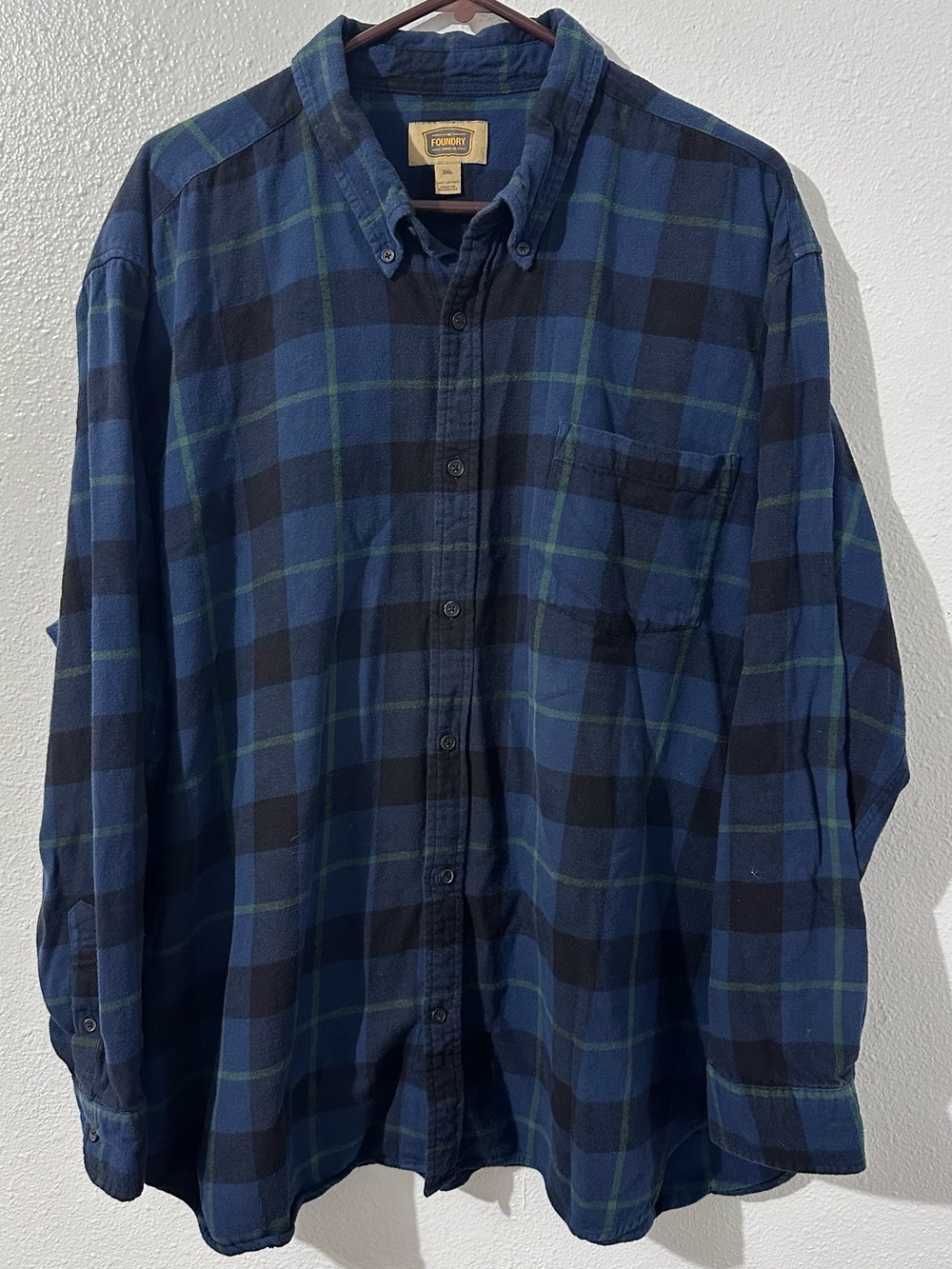 The Foundry Supply Co. Mens 3XL Blue & Black Plaid Button-Down Shirt